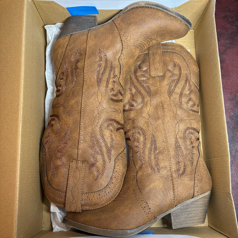 Women Magellan Boots